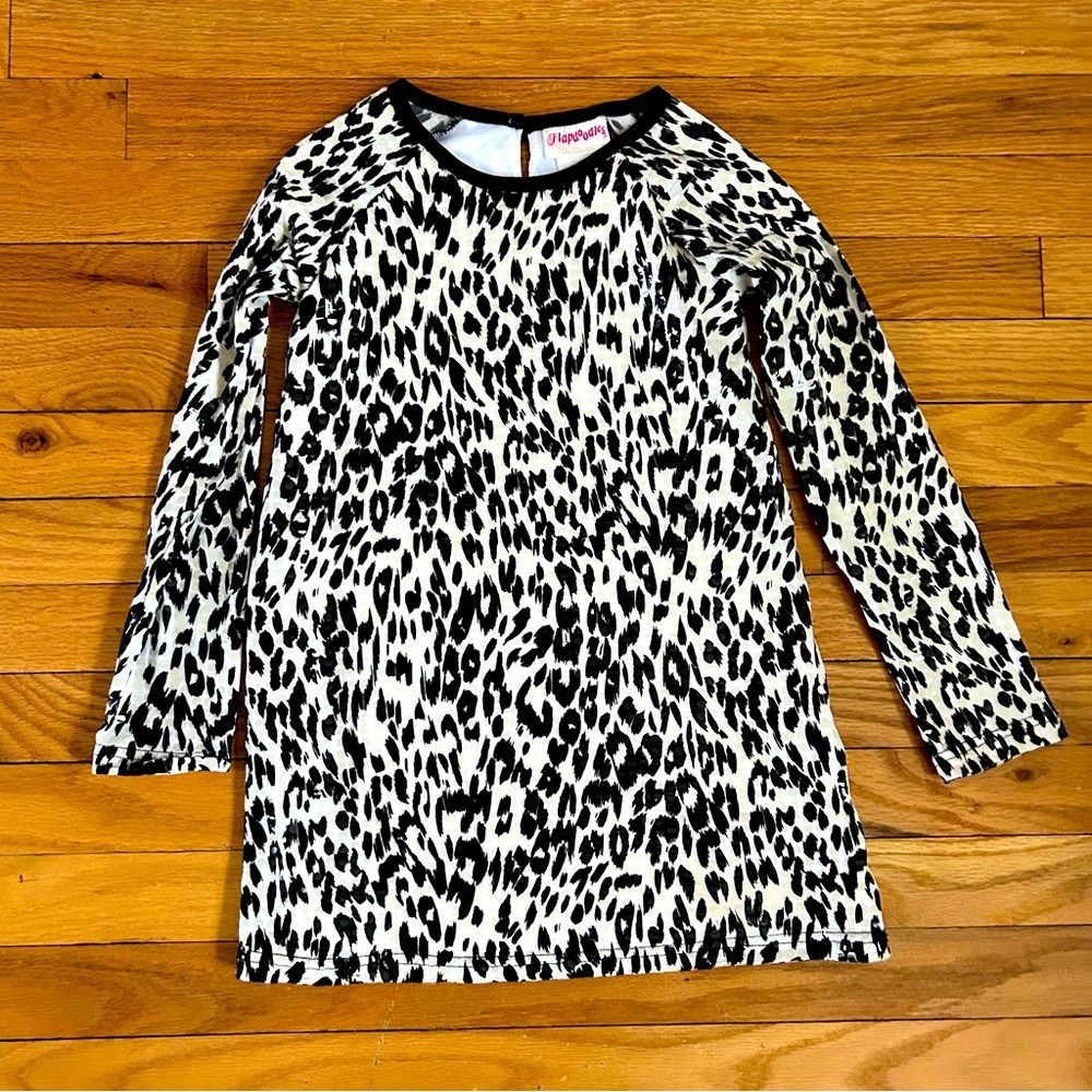 Flapdoodles Girls size 6 black and white leopard print A-line long sleeved dress